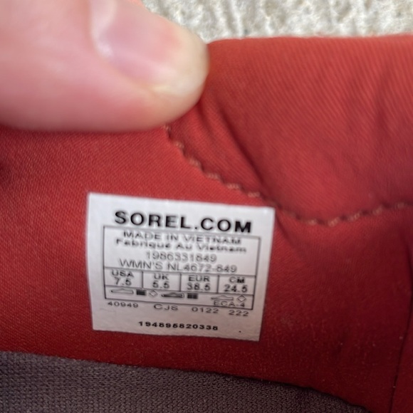 SOREL Explorer Blitz Stride Lace Sneaker sz 7.5 Pink Coral Orange - Picture 4 of 5